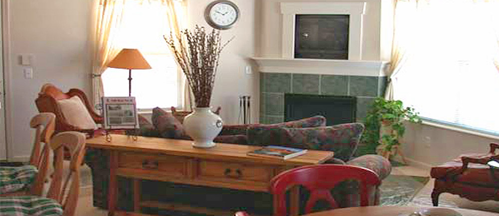 Tuckaway Lawrence - beautiful luxury apartments, Lawrence, KS